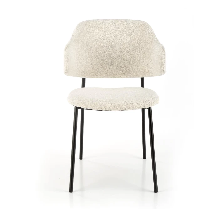 Chaise crème avec pieds noirs dossier galbé