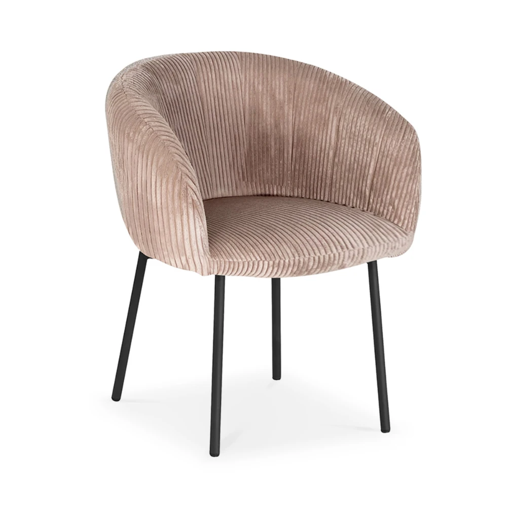 Chaise en velours sable et pieds en métal noir