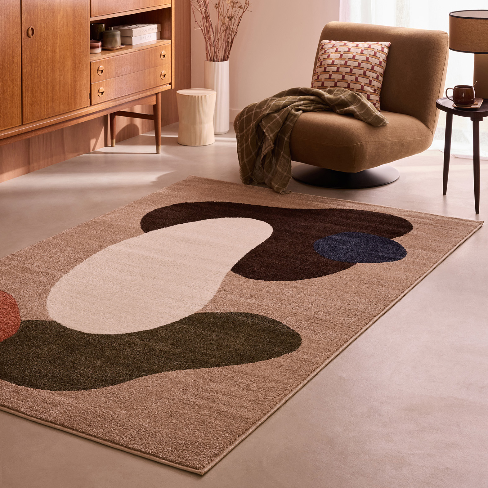 Tapis de salon à poils courts à motif graphique multicolore - 100x150 cm
